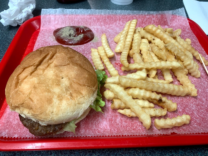 Hughes Drive Inn Restaurant exterior view showcasing professional restaurants services in Hughes, Arkansas