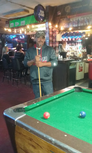 Idle Hour Restaurant exterior view showcasing professional restaurants services in Andalusia, Alabama