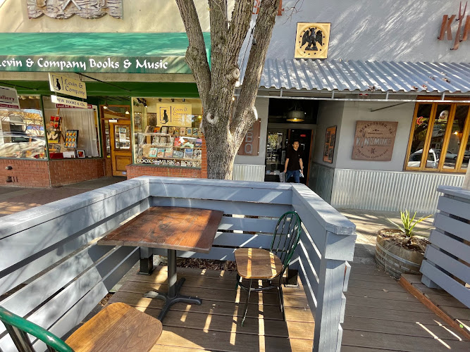 KINSmoke exterior view showcasing professional restaurants services in Healdsburg, California