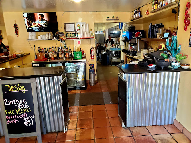 Kari's Copper Cantina exterior view showcasing professional restaurants services in Globe, Arizona