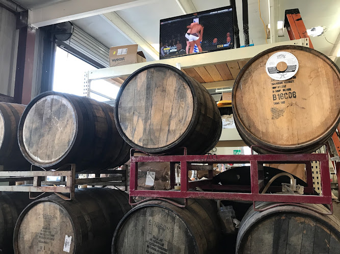 Kaweah Brewing Co. exterior view showcasing professional Brewery services in Tulare, California