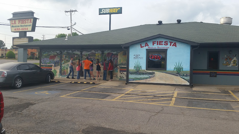 La Fiesta exterior view showcasing professional restaurants services in Alma, Arkansas
