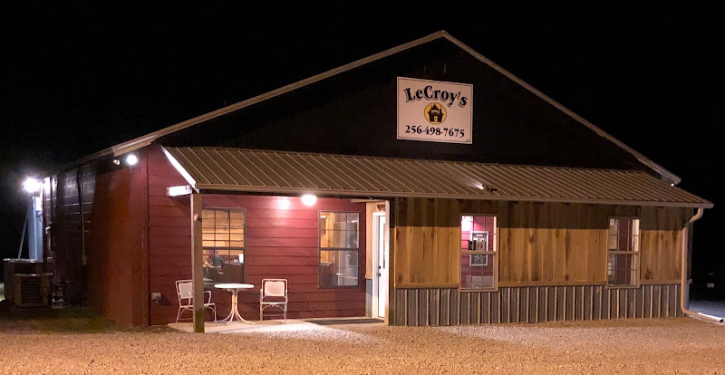 LeCroy's Restaurant exterior view showcasing professional restaurants services in Union Grove, Alabama
