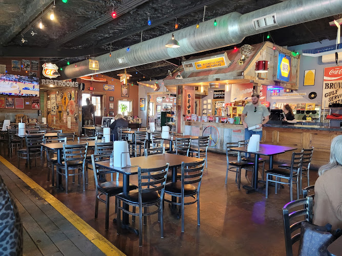 Lost Pizza Co. Benton exterior view showcasing professional restaurants services in Benton, Arkansas