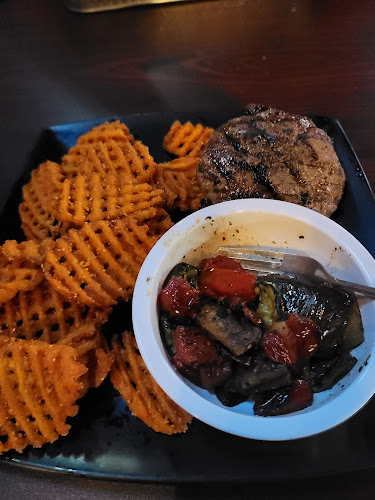 MJ's Bar and Grill exterior view showcasing professional restaurants services in Branch, Arkansas