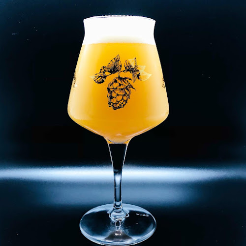 MachineHead Brewing Co. exterior view showcasing professional Brewery services in Clovis, California