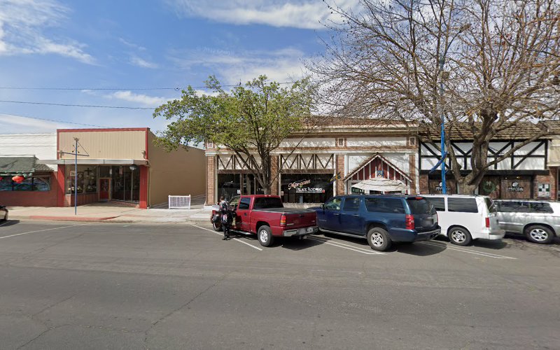 Magosh Brewing exterior view showcasing professional Brewery services in Kingsburg, California