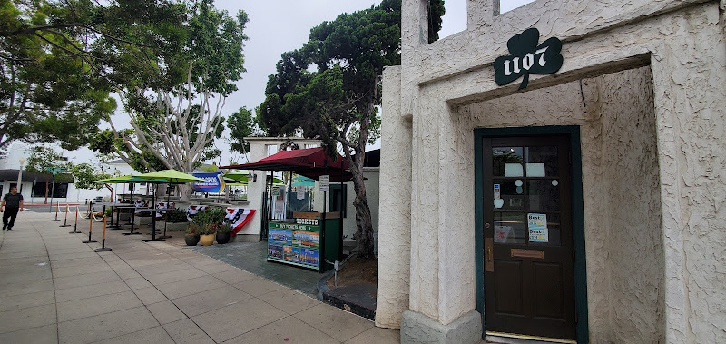 McP's Irish Pub exterior view showcasing professional restaurants services in Coronado, California