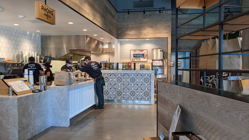 Mendocino Farms exterior view showcasing professional restaurants services in Mountain View, California
