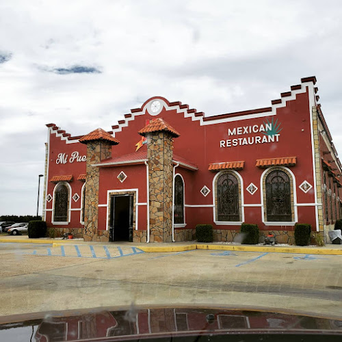 Mi Pueblo exterior view showcasing professional restaurants services in Osceola, Arkansas