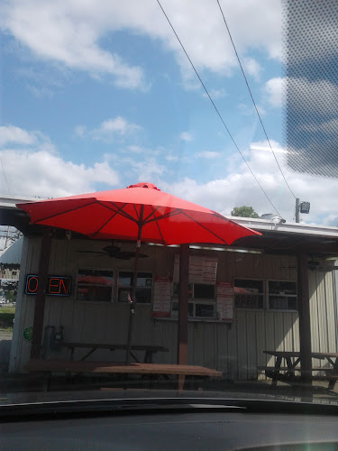 Mick's Bar-B-Q exterior view showcasing professional restaurants services in North Little Rock, Arkansas
