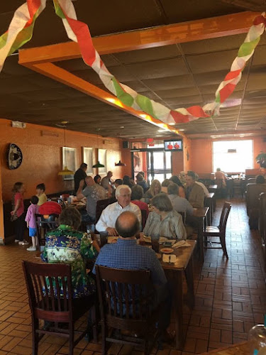 Moctezuma Grill exterior view showcasing professional restaurants services in Forrest City, Arkansas