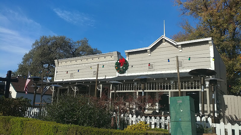 Moresi's Chophouse exterior view showcasing professional restaurants services in Clayton, California
