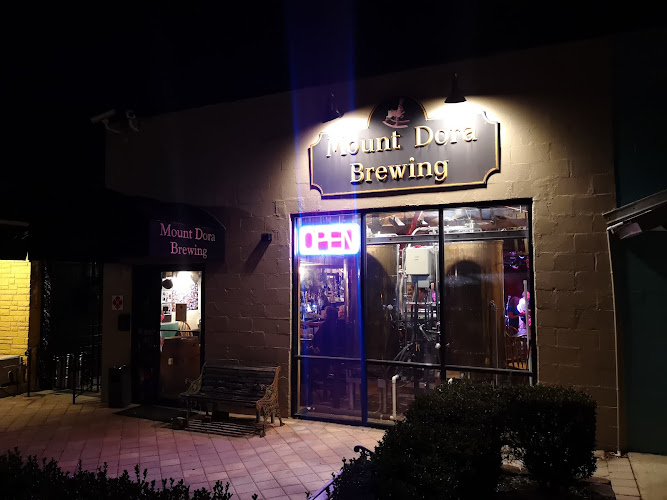 Mount Dora Brewing exterior view showcasing professional restaurants services in Mt Dora, Florida