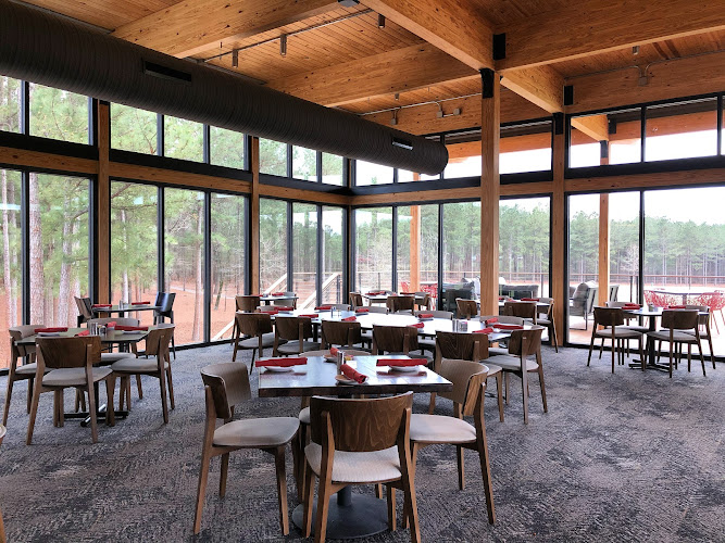 Mystic Grill exterior view showcasing professional restaurants services in El Dorado, Arkansas