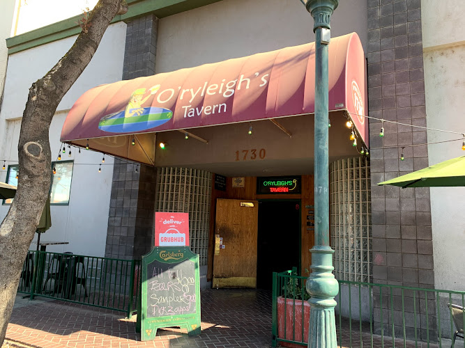 O’Ryleigh’s Tavern exterior view showcasing professional restaurants services in Merced, California