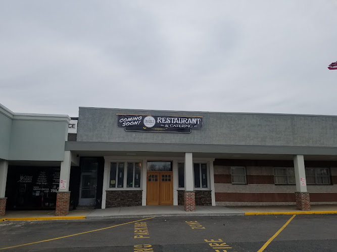 Oakdale Brew House exterior view showcasing professional restaurants services in Oakdale, New York