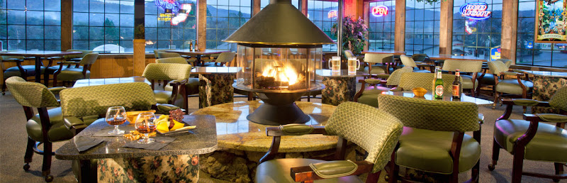 Oakhurst Grill & Whiskey 41 Lounge exterior view showcasing professional restaurants services in Oakhurst, California