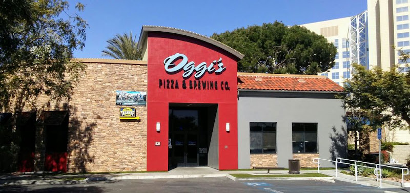 Oggi's Pizza & Brewing Co exterior view showcasing professional restaurants services in Garden Grove, California