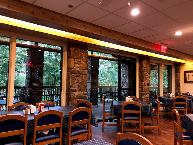 Papa Mike's exterior view showcasing professional restaurants services in Bella Vista, Arkansas