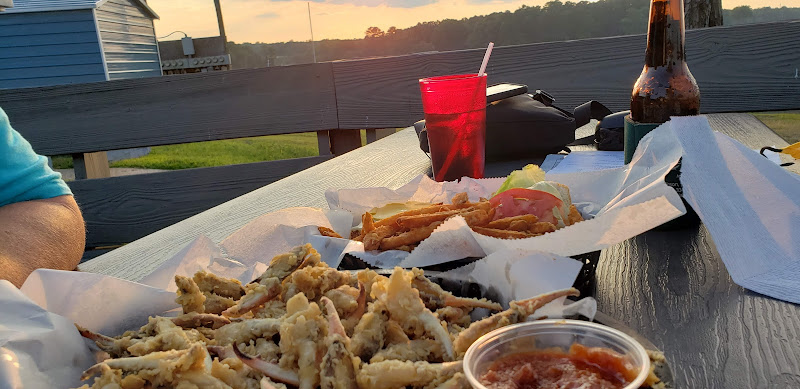 Pier 59 exterior view showcasing professional restaurants services in Vincent, Alabama
