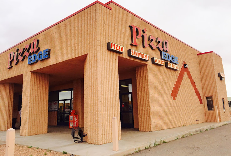 Pizza Edge exterior view showcasing professional restaurants services in Kayenta, Arizona