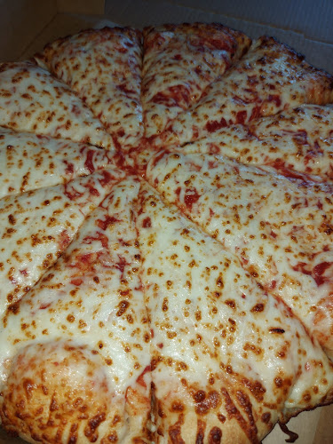 Pizza N More exterior view showcasing professional restaurants services in Carlisle, Arkansas