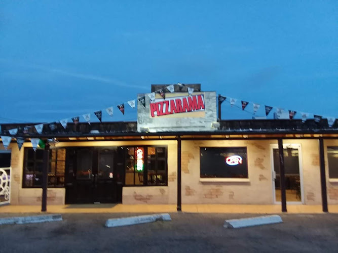 Pizzarama exterior view showcasing professional restaurants services in Douglas, Arizona