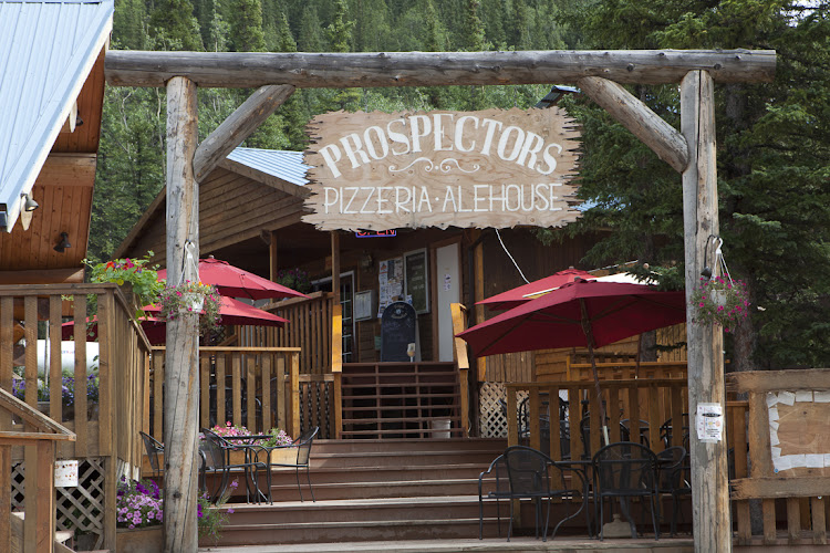 Prospectors Pizzeria and Alehouse exterior view showcasing professional restaurants services in Denali Park, Alaska