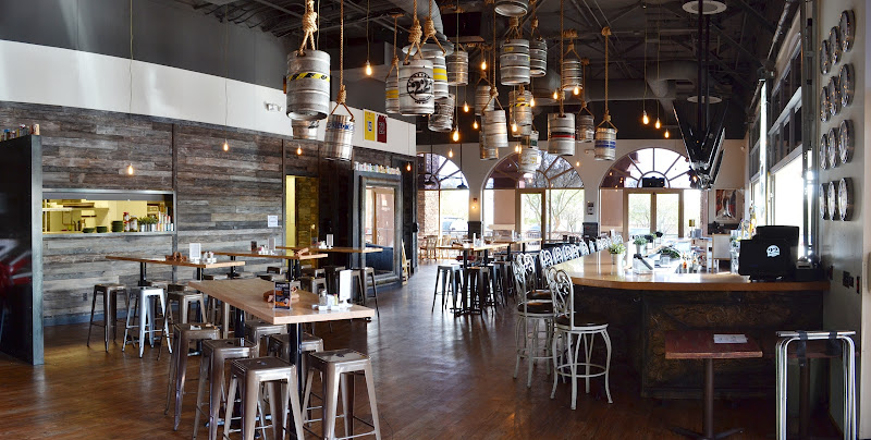 Pub 1922 exterior view showcasing professional restaurants services in Sahuarita, Arizona