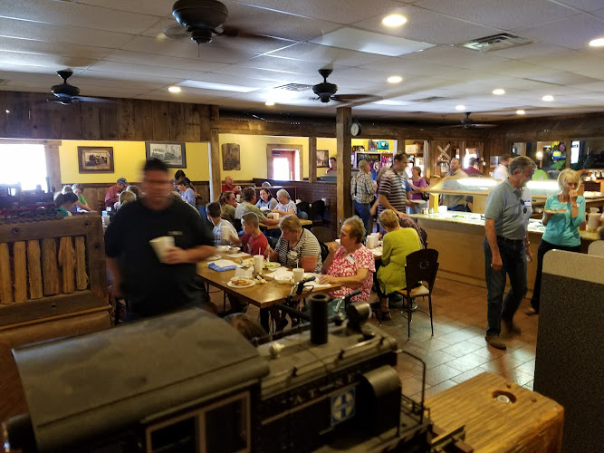 R&R Pizza Express exterior view showcasing professional restaurants services in Benson, Arizona