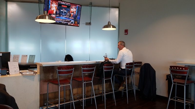 RUNWAY 28 exterior view showcasing professional restaurants services in Hope Hull, Alabama