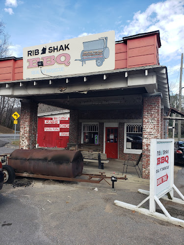 Rib Shak exterior view showcasing professional restaurants services in Valley Head, Alabama