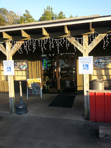 Rick's Crossroads Grill exterior view showcasing professional restaurants services in Lincoln, Alabama