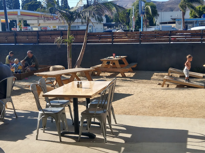 Rincon Brewery-Ventura exterior view showcasing professional restaurants services in Ventura, California