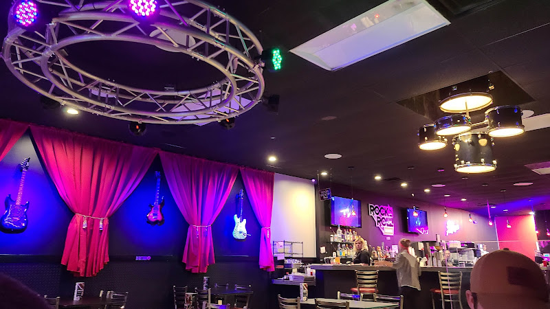 Rock N Roll Sushi exterior view showcasing professional restaurants services in Gadsden, Alabama