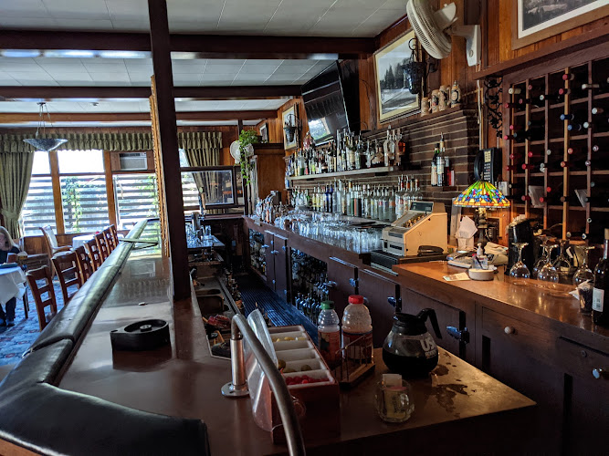 Scopazzi's exterior view showcasing professional restaurants services in Boulder Creek, California