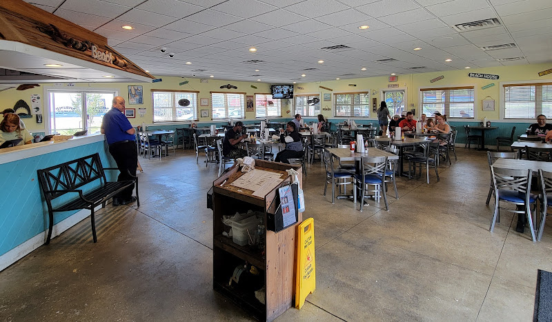 Shrimp Basket Evergreen exterior view showcasing professional restaurants services in Evergreen, Alabama