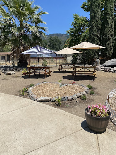 Sol i Mar exterior view showcasing professional restaurants services in Lucerne, California