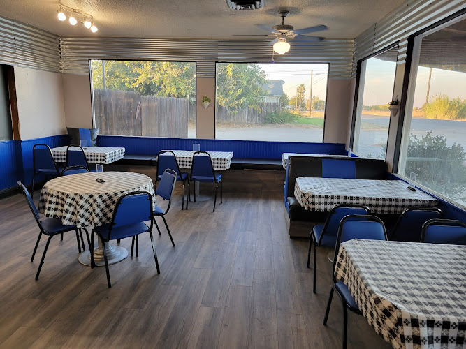 Sour Robs exterior view showcasing professional restaurants services in Maxwell, California