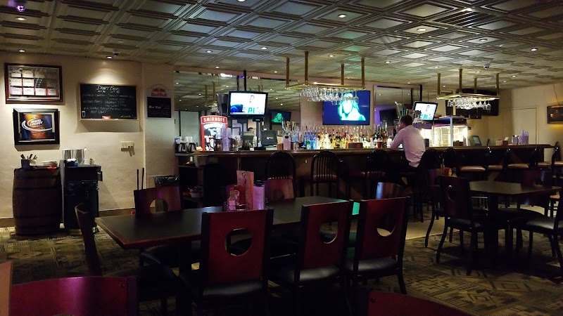 Squire Pub exterior view showcasing professional restaurants services in Grand Canyon Village, Arizona