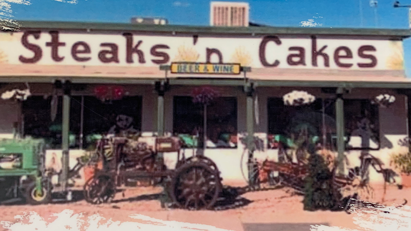 Steaks n Cakes exterior view showcasing professional restaurants services in Blythe, California