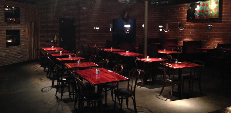 THE HOUND exterior view showcasing professional restaurants services in Auburn, Alabama