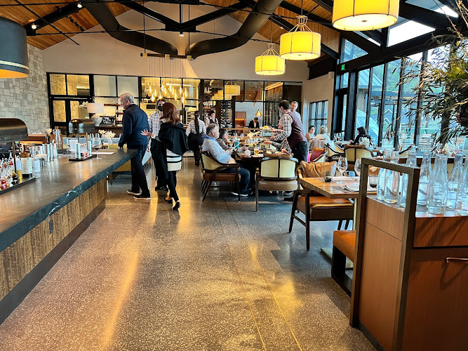 TRUSS Restaurant & Bar exterior view showcasing professional restaurants services in Calistoga, California