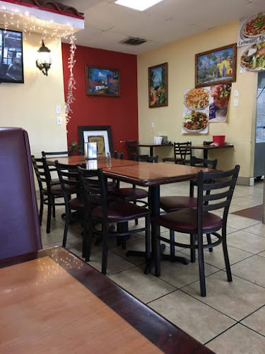 Taqueria "El Güero" exterior view showcasing professional restaurants services in Desert Hot Springs, California