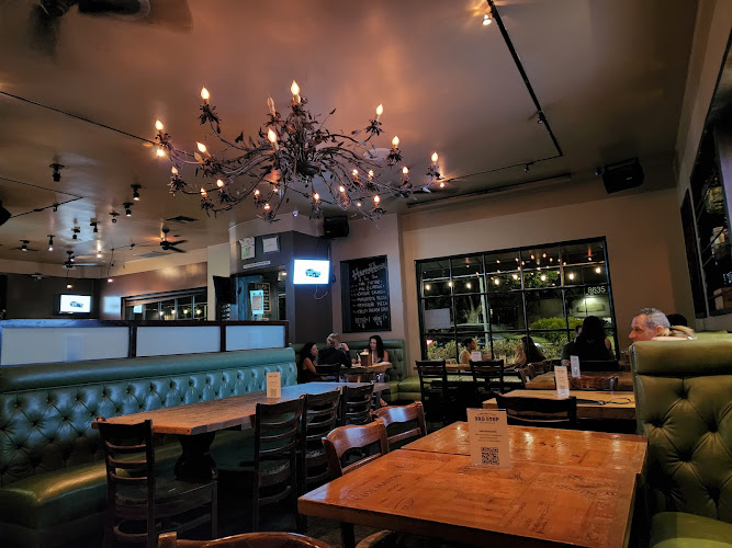 The 3rd Stop exterior view showcasing professional restaurants services in Los Angeles, California