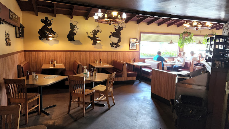 The Bear Pit Bar-B-Q Restaurant exterior view showcasing professional restaurants services in Los Angeles, California