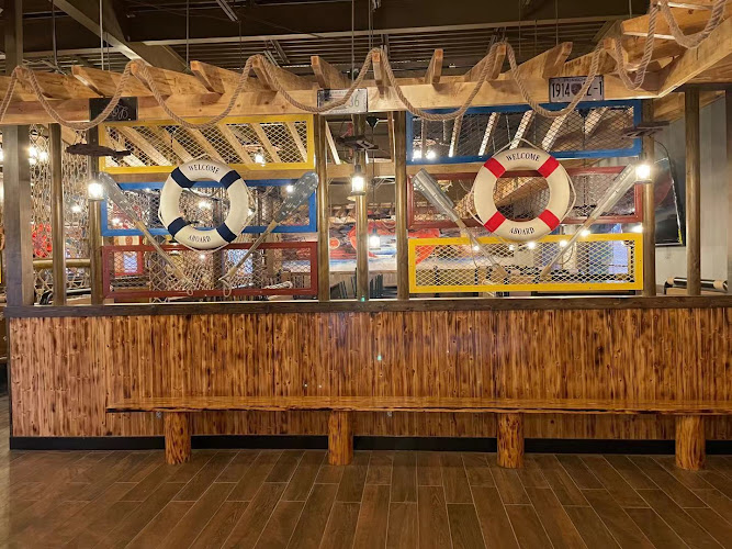 The Juicy Seafood exterior view showcasing professional restaurants services in Bessemer, Alabama