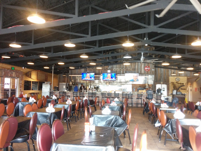 The River & Sandbar exterior view showcasing professional restaurants services in Batesville, Arkansas