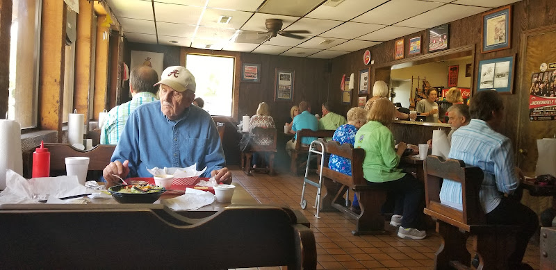 The Rocket exterior view showcasing professional restaurants services in Jacksonville, Alabama